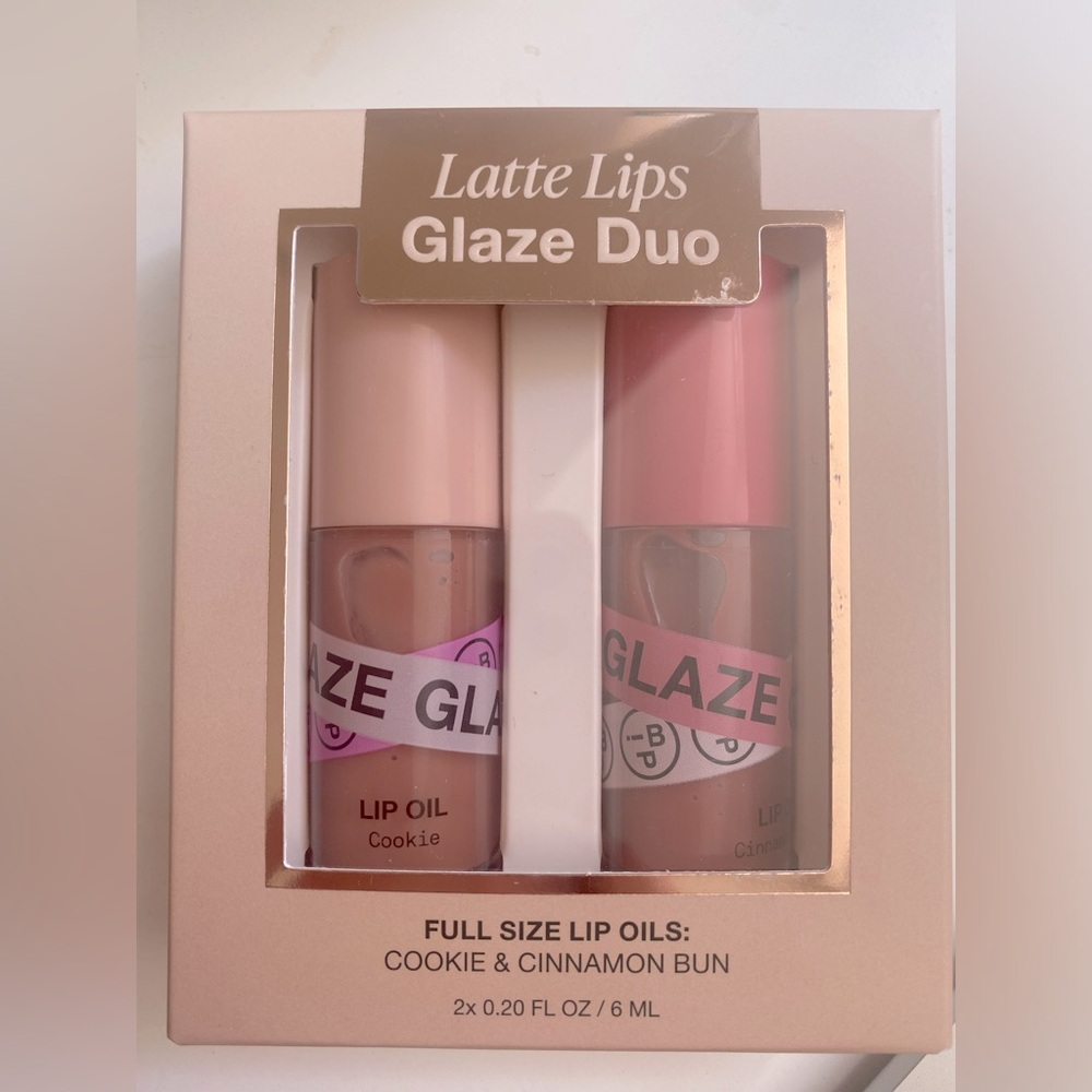 innbeauty project latte lips glaze duo